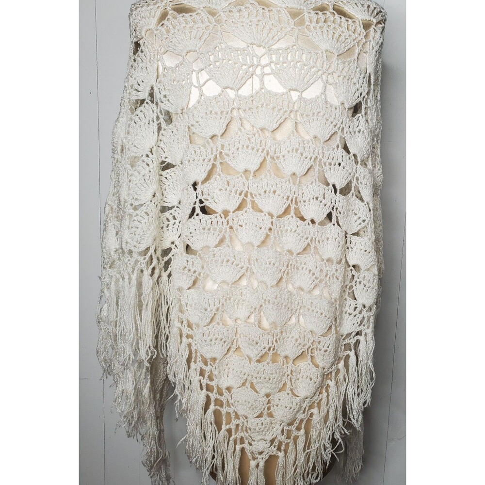 Vintage Triangle Shawl Wrap Hand Crochet Shell Lace Ivory Fringe Festival Boho